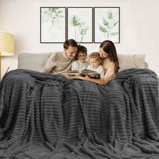 CloudHug™ Oversized Blanket